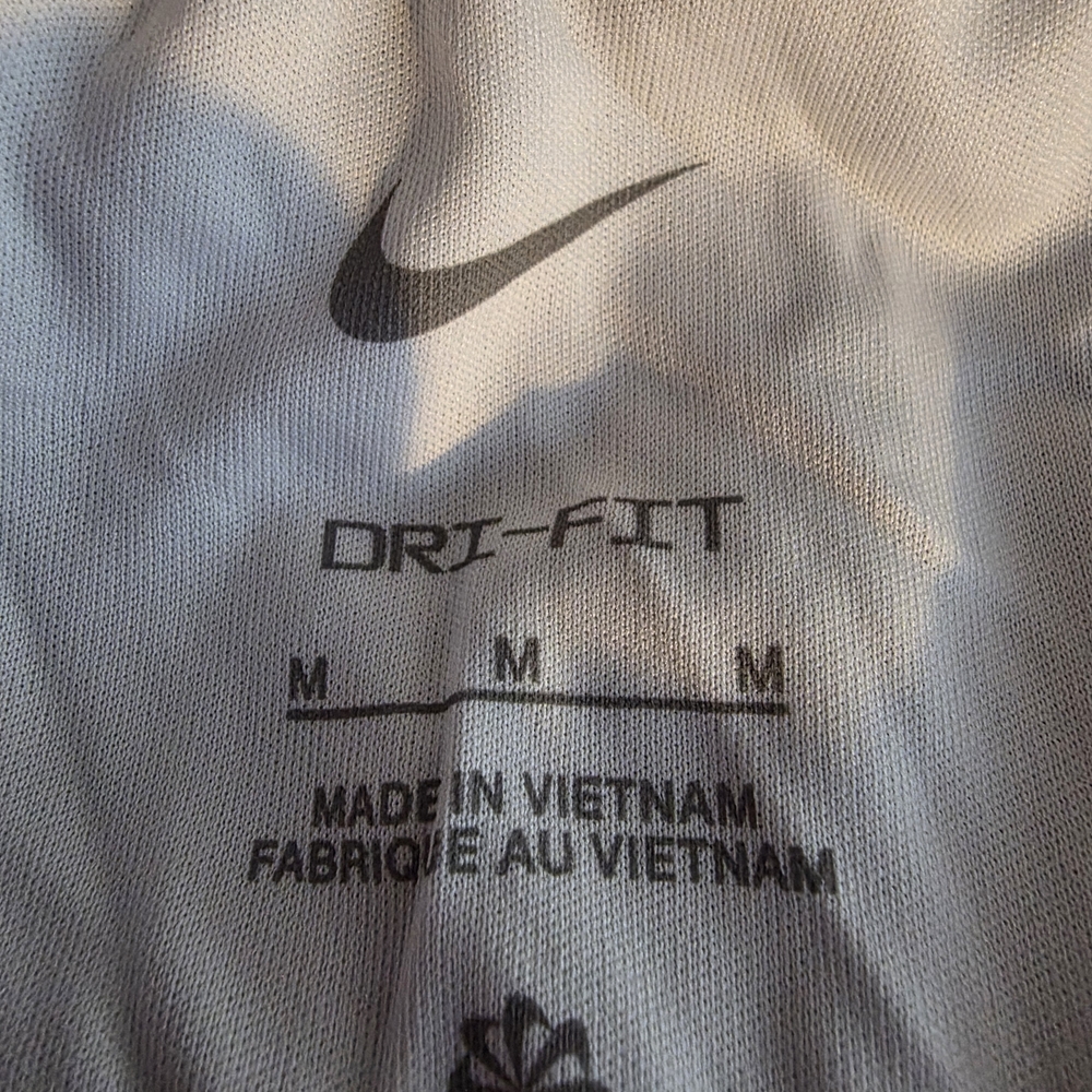Nike Kids Athletic Running Shorts Size Medium - Picture 8 of 9